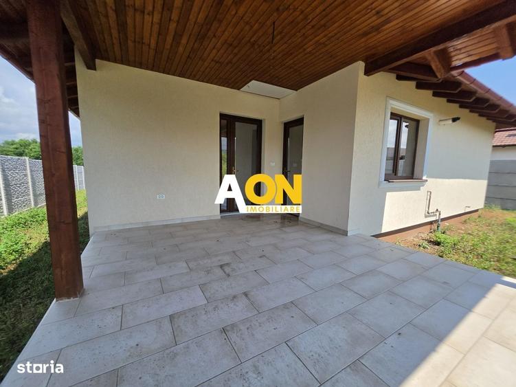 Super Oferta! Casa Individuala 4 Camere, 2 Bai, 700mp Teren - 4