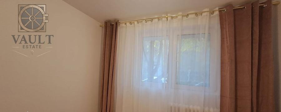 Apartament cu 2 camere decomandat în P-ța Victoriei