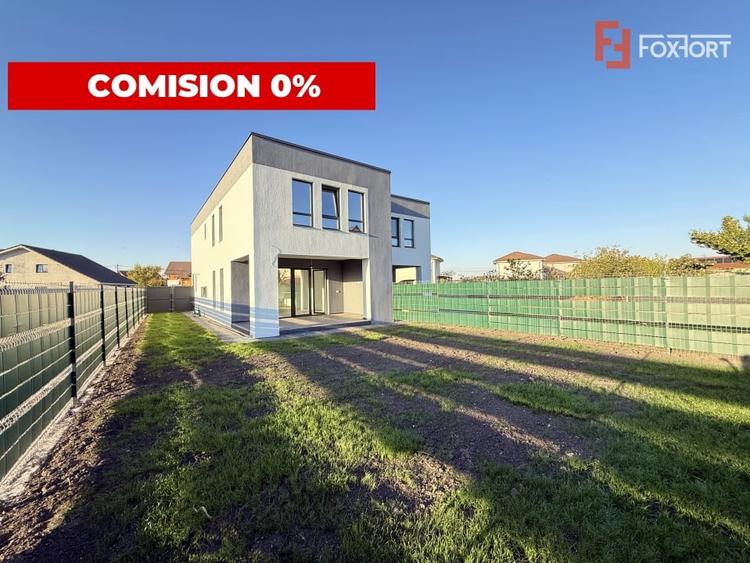 Duplex cu 4 camere cu Canalizare în Săcălaz