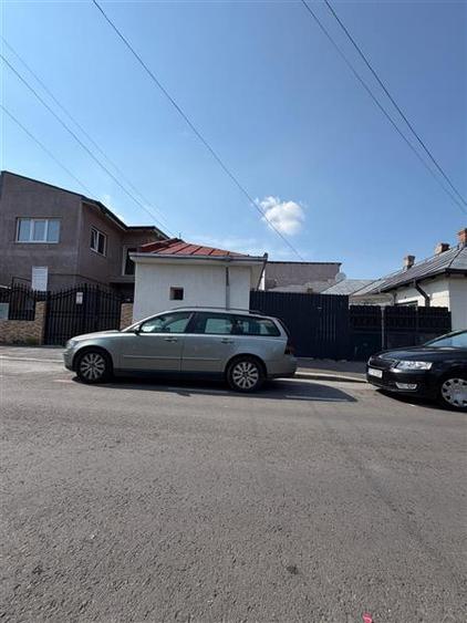 Casă cu 3 camere cu Teren 107 Mp în Delfinariu