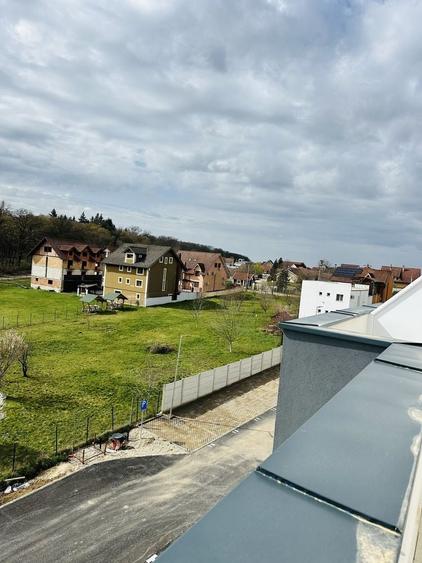 Apartament cu 2 camere în Rontău