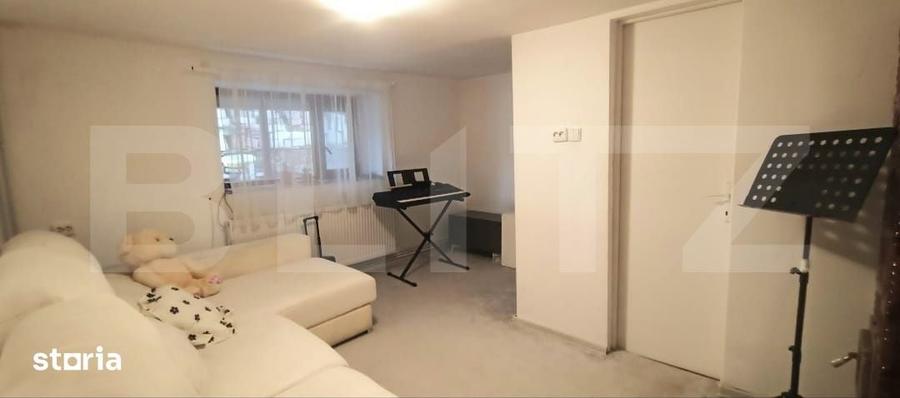 Casă cu 5 camere cu Teren 860 Mp în Sava