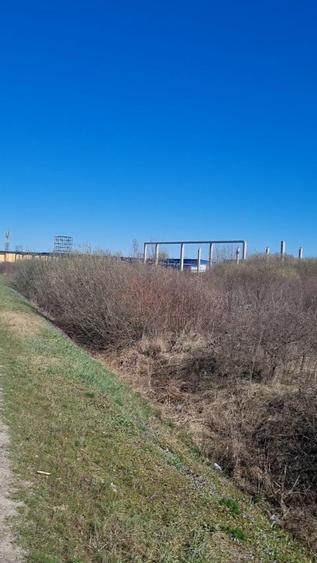 Teren Construcții intravilan de 8300 mp, în Dara