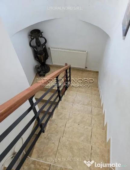 Apartament cu 2 camere decomandat în Poarta 6