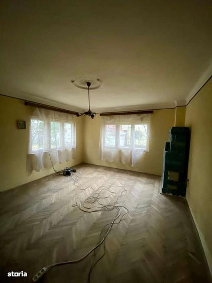 Spațiu comercial, în Voila