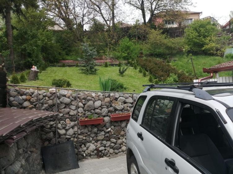 Casă cu 4 camere în Iernuțeni