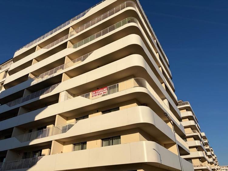 Apartament cu 3 camere în Florești