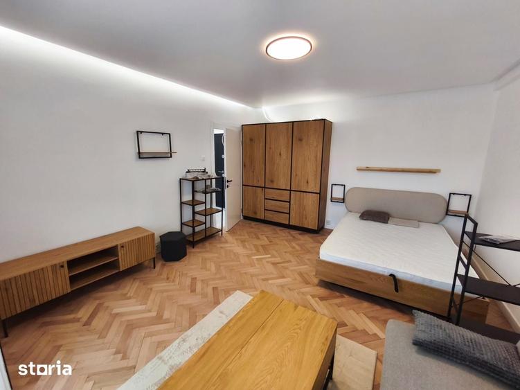 Garsonieră decomandată în Rahova