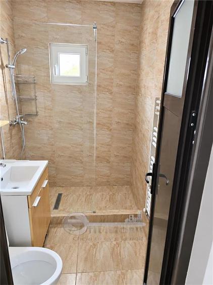Apartament cu 3 camere semidecomandat în Zimbru