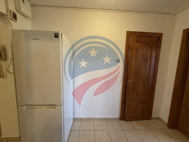 Apartament cu 2 camere decomandat în Ultracentral