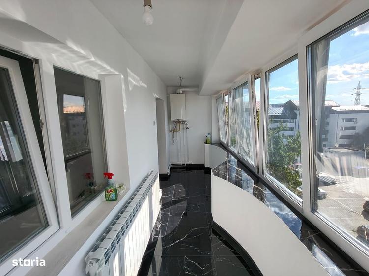 Apartament cu 3 camere decomandat în Dancu