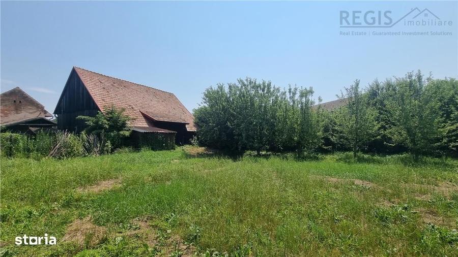 Casă cu 4 camere în Stupini