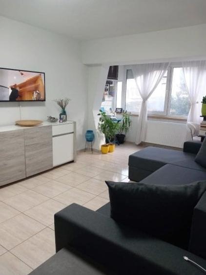 Apartament 3 Camere | Dacia  | Renovat | Mobilat și Utilat | 75 mp - 1
