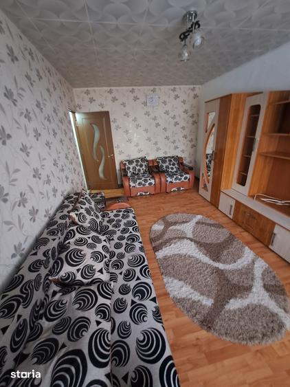 Apartament de inchiriat, 2 camere,etaj 1 - 9