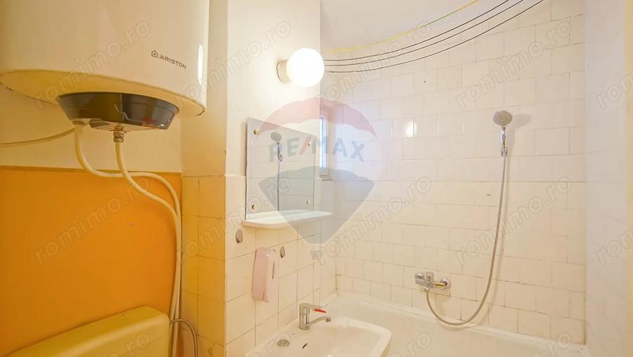 Apartament cu 2 camere semidecomandat în Florilor