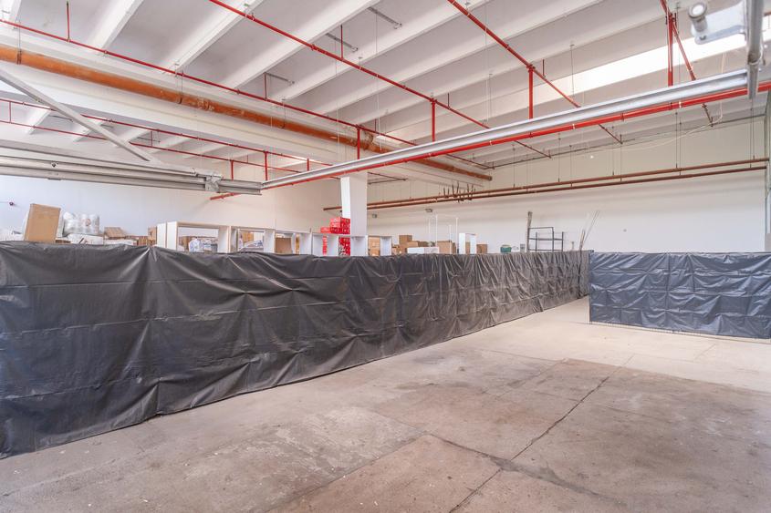Spațiu industrial, de 130 mp, în Baza 3