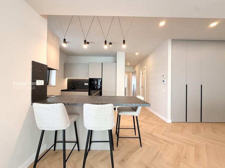 Apartament cu 4 camere decomandat, mobilat în Aviației
