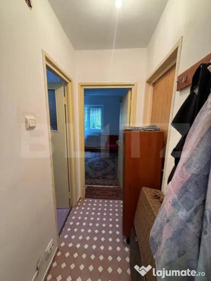 Apartament cu 3 camere semidecomandat în Nord