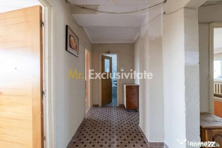 Apartament cu 3 camere decomandat în Găvana