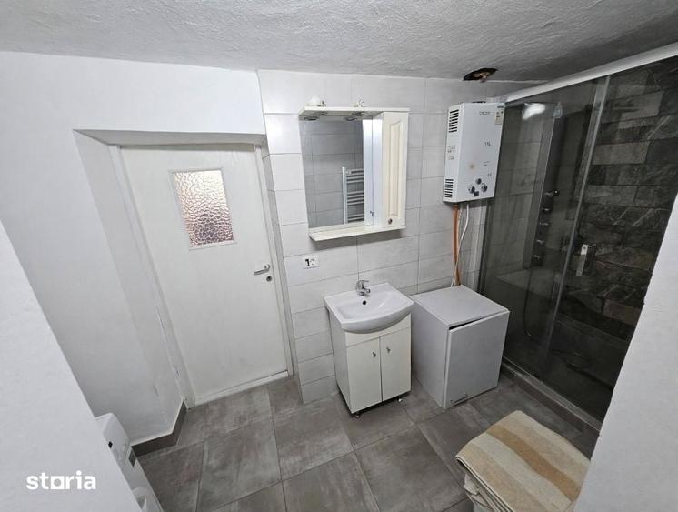 Casă cu 4 camere cu Teren 620 Mp în Frumușeni