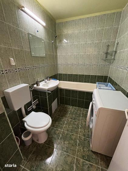 Apartament cu 2 camere decomandat în Lazaret