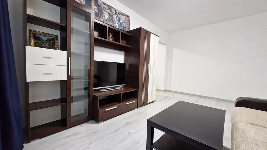 Apartament cu 2 camere semidecomandat în Malu Roșu