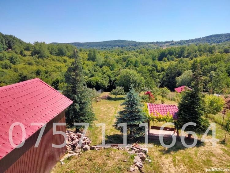 Casă cu 5 camere cu Teren 2100 Mp în Sălicea