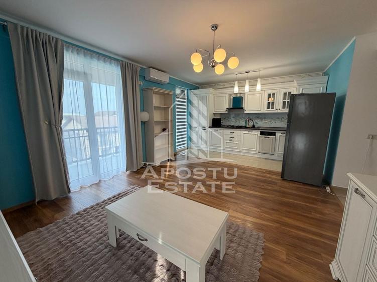 Apartament cu 3 camere decomandat în Aradului