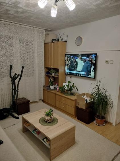 Apartament cu 3 camere în Micro 1