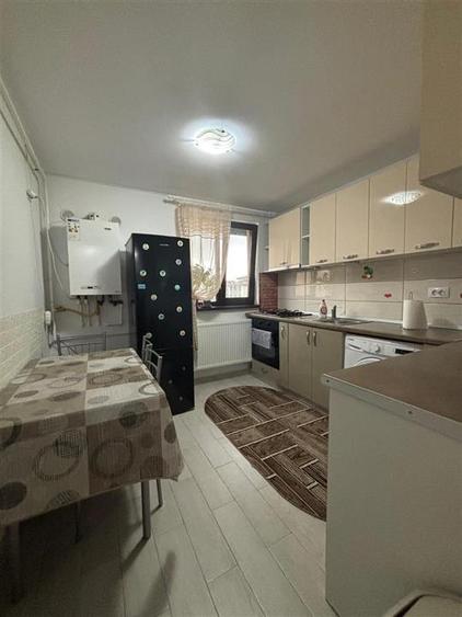 2 camere decomandat, 49mp cu geam la baie str Pepinierei - 1