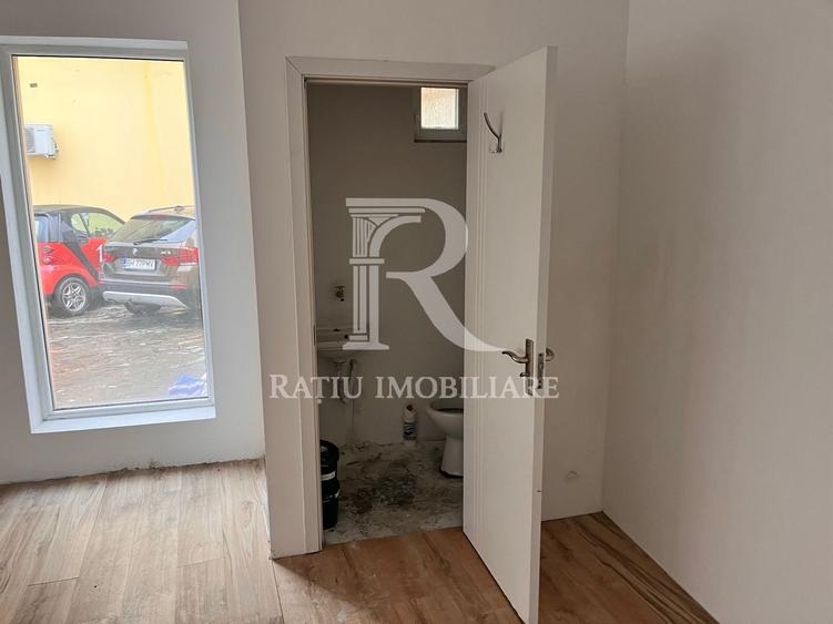 Spațiu comercial, de 89 mp, în Decebal