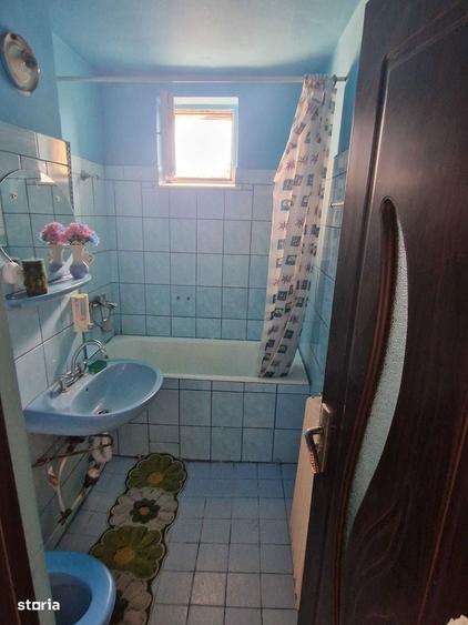Apartament cu 2 camere decomandat în Decebal