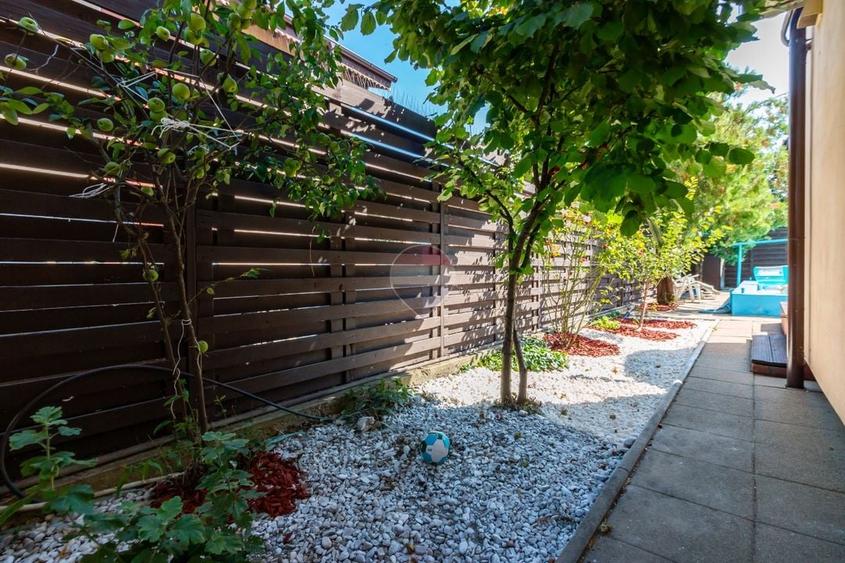 Casă individuală cu 5 camere cu Piscina în Tunari