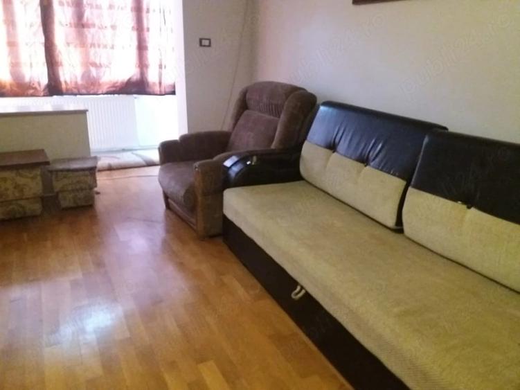 Apartament cu 2 camere decomandat în Între Lacuri