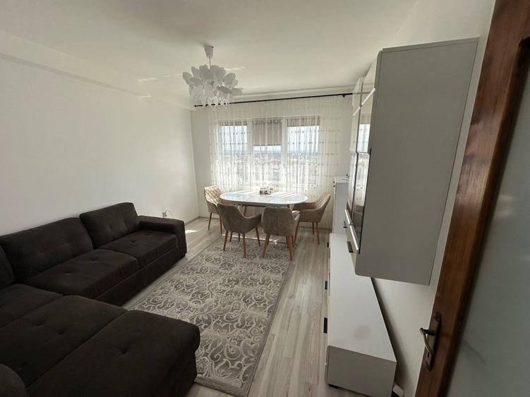 Apartament cu 2 camere decomandat în Sud