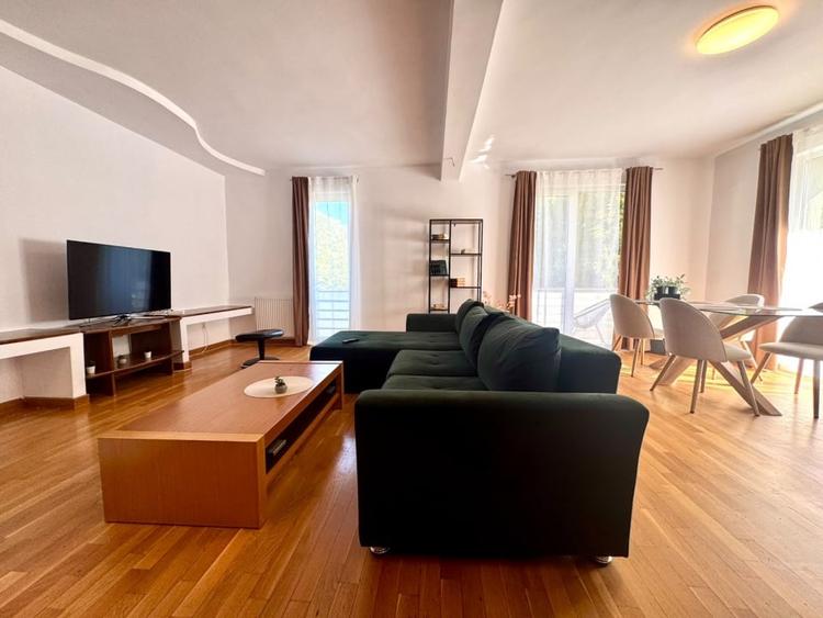 Apartament cu 3 camere semidecomandat, mobilat în Mănăștur