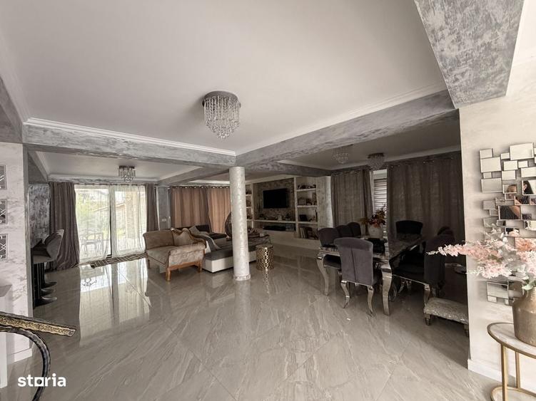 Casă cu 4 camere cu Teren 681 Mp în Axintele