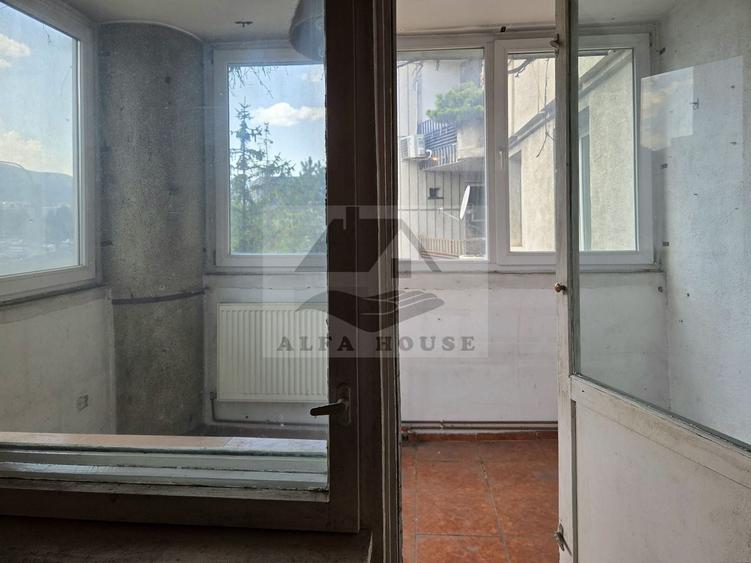 Apartament cu 3 camere decomandat în Centrul Civic