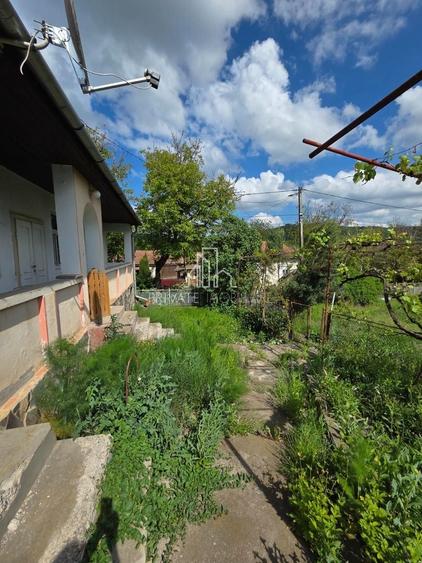 Casă individuală cu 3 camere cu Canalizare în Voiniceni