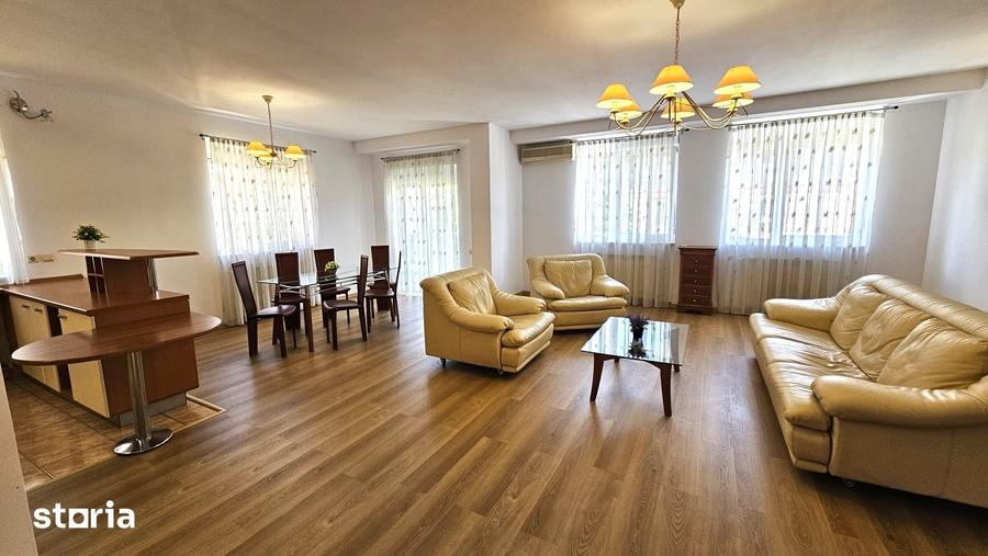 Apartament cu 3 camere semidecomandat în Cotroceni