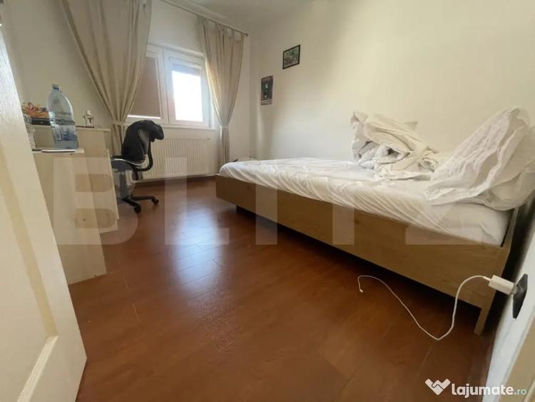 Apartament cu 3 camere decomandat în Central