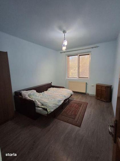 Apartament cu 3 camere decomandat, mobilat în Ultracentral