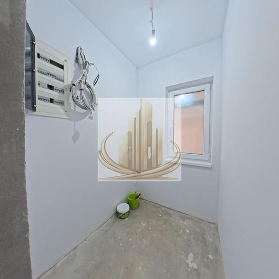 Duplex cu 5 camere cu Canalizare în Dumbrăvița
