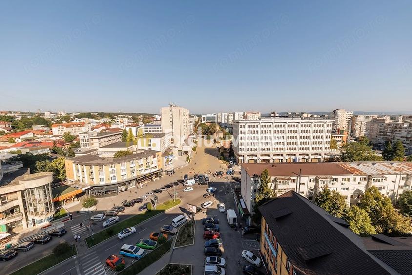 Apartament cu 2 camere decomandat în Ultracentral