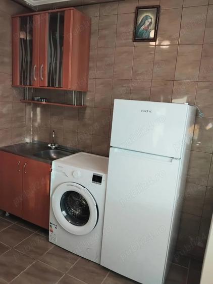 Apartament cu 2 camere decomandat în Mioveni