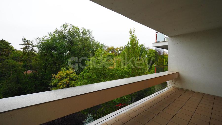 Apartament cu 4 camere decomandat, mobilat în Șoseaua Nordului