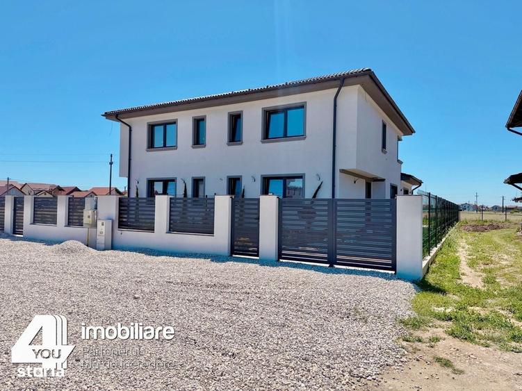 Casă cu 4 camere în Livada
