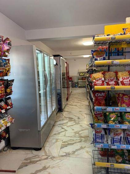 Casă cu 4 camere în Exterior Vest