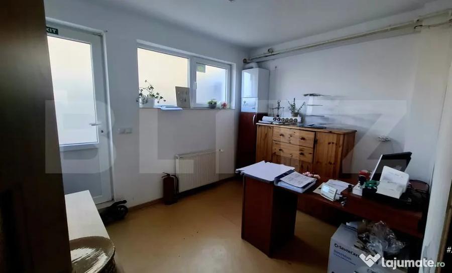 Spațiu comercial, de 120 mp, în Florești