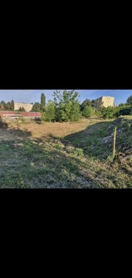 Teren de 250 mp, în Deve